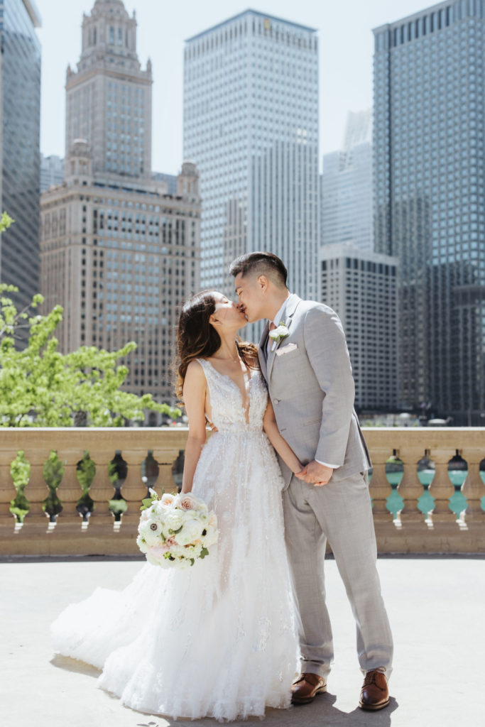 bride and groom portraits in downtown chicago