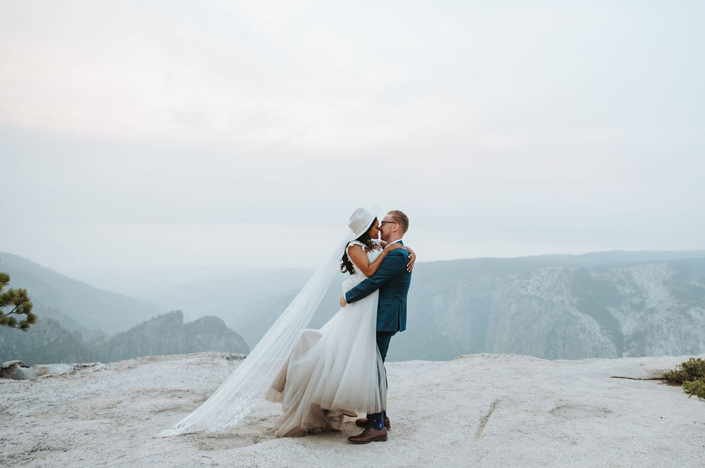 yosemite elopement portraits with bridal hat and veil