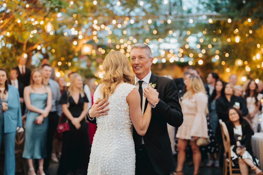 father and bride first dance